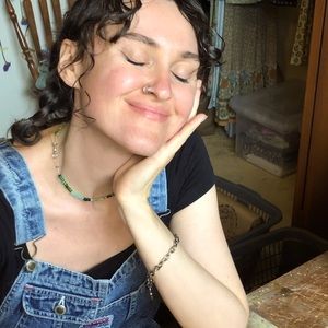 Meet your Posher, Alyne